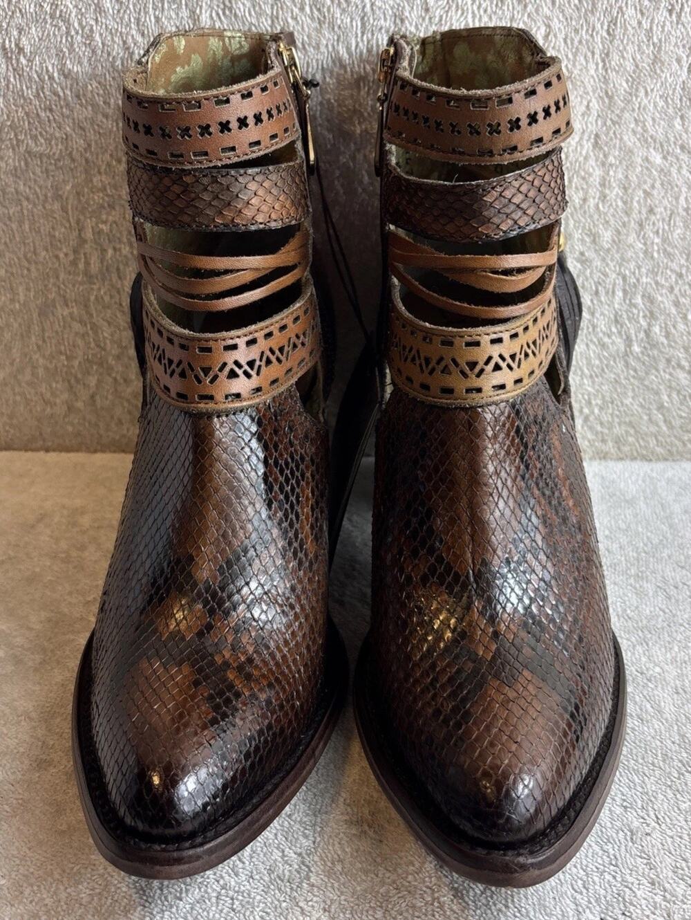 CUADRA Women Python Leather Western Two Tone Brown Ankle Boots Size 10 M 34712